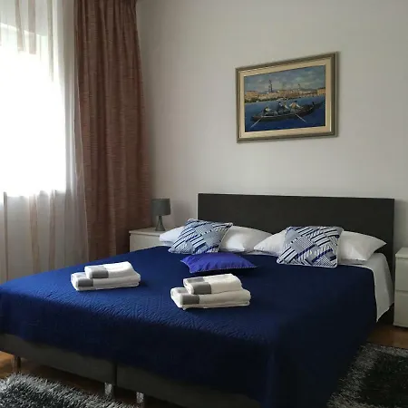 Neda Apartamento